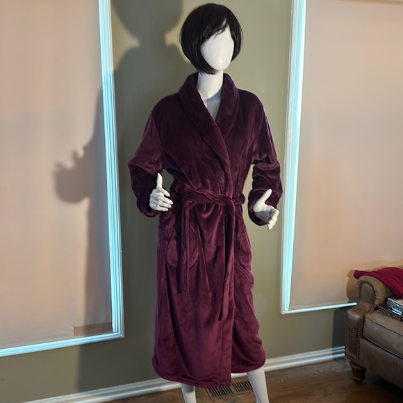 jasmine rose Intimates & Sleepwear Like New Wore Once Jasmine Rose